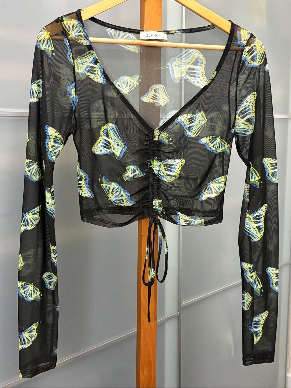 GLANCE Butterfly Print Sheer Mesh Ruched Crop Top Large